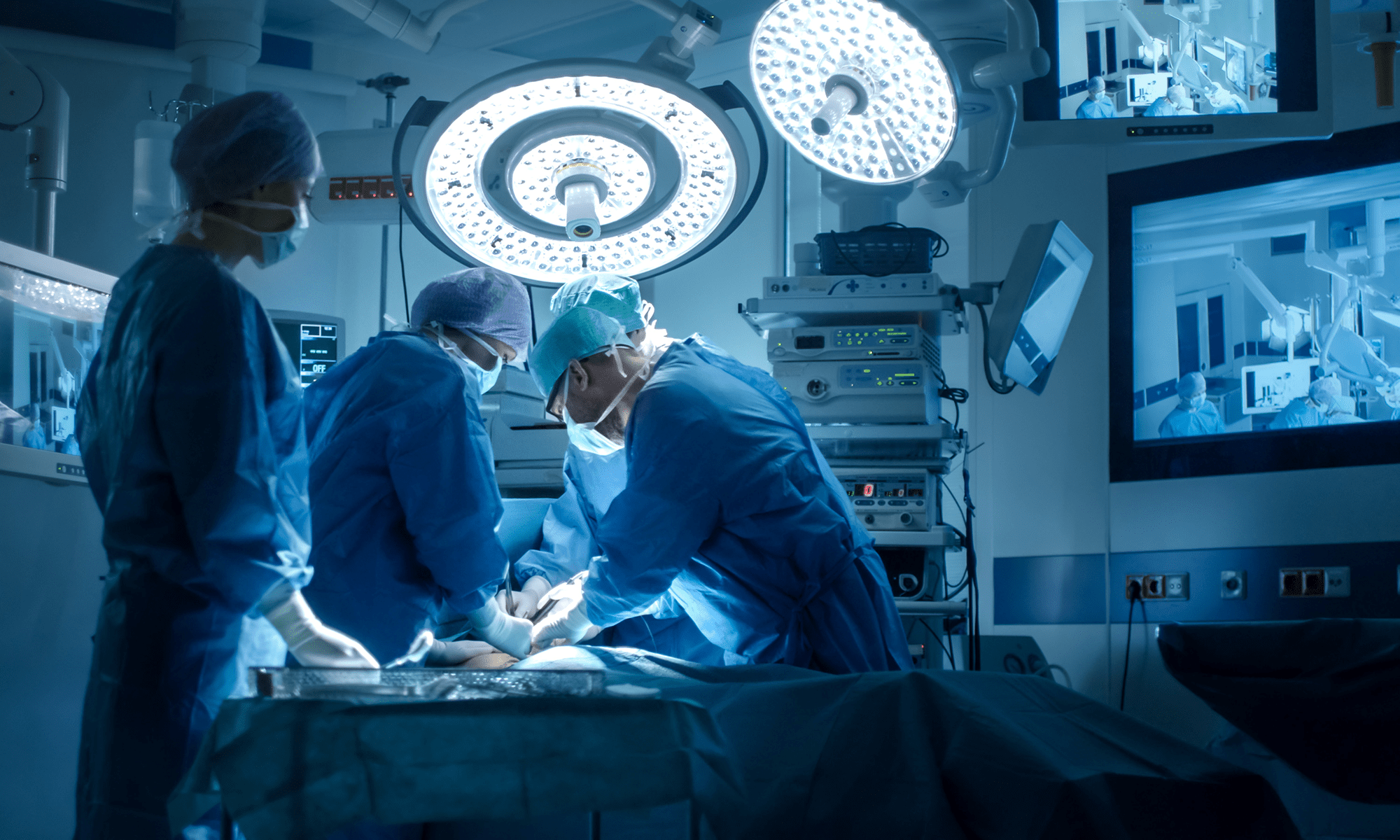 Surgical mesh procedures