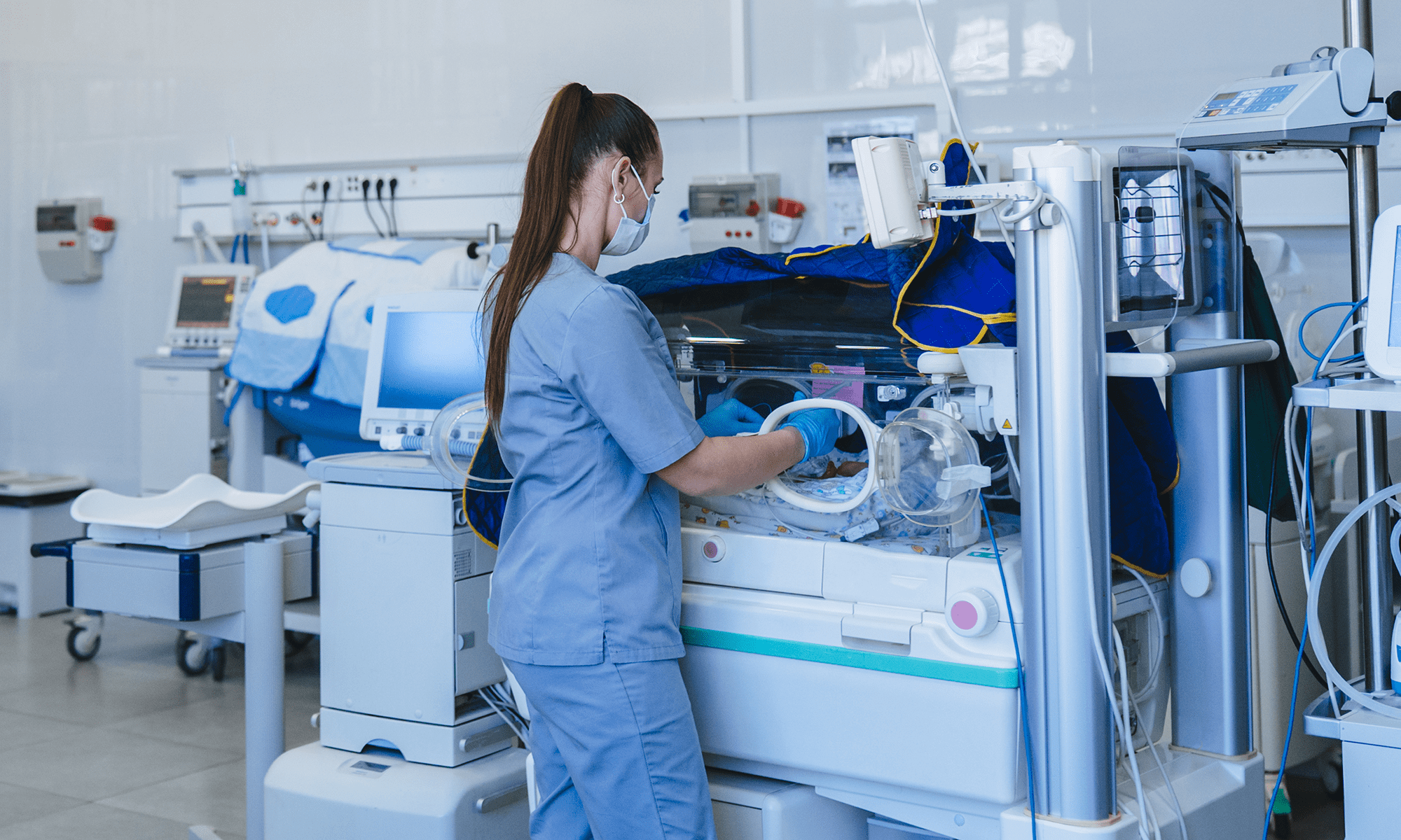 Validating safe and effective use of a neonatal respiratory machine