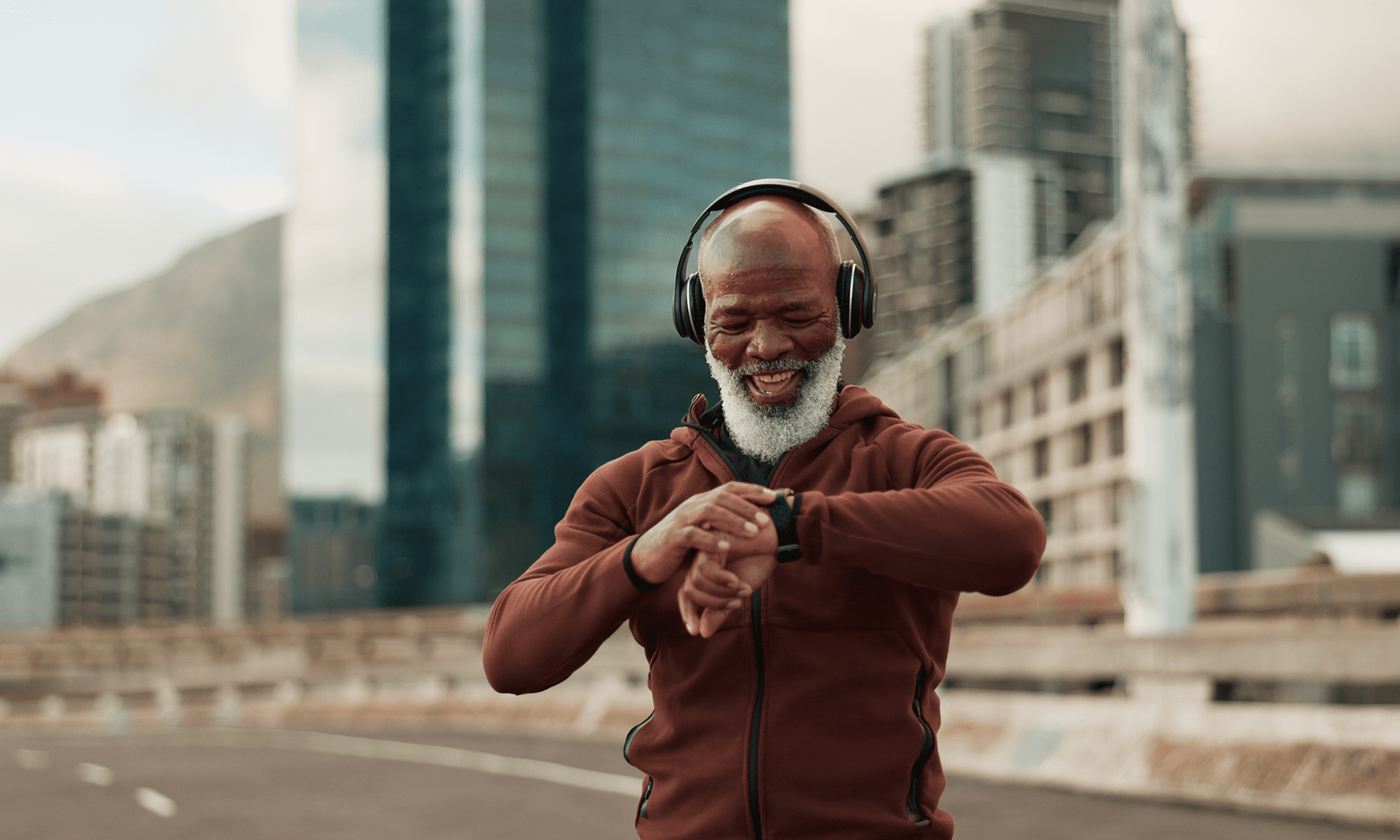Improve smartwatch onboarding and engagement across user groups